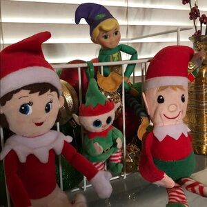SOLD✨✨4 Festive Elf Plush Toys